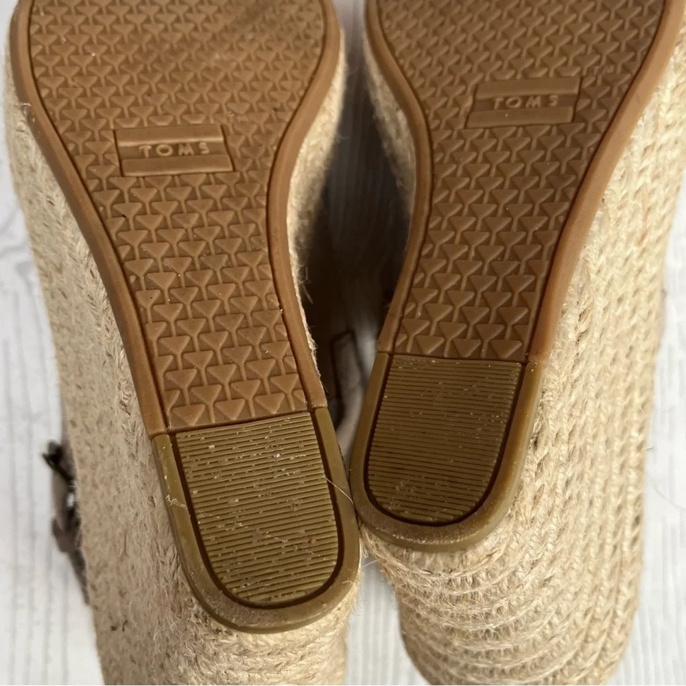 TOMS Monica Wedge Espadrille Sandals Desert Taupe Suede Size 9.5 M